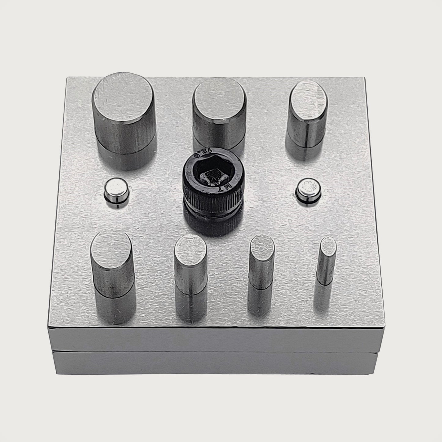 Disc Cutter Elderly Oval Shape with 7 Punches Size 4mm-18mm