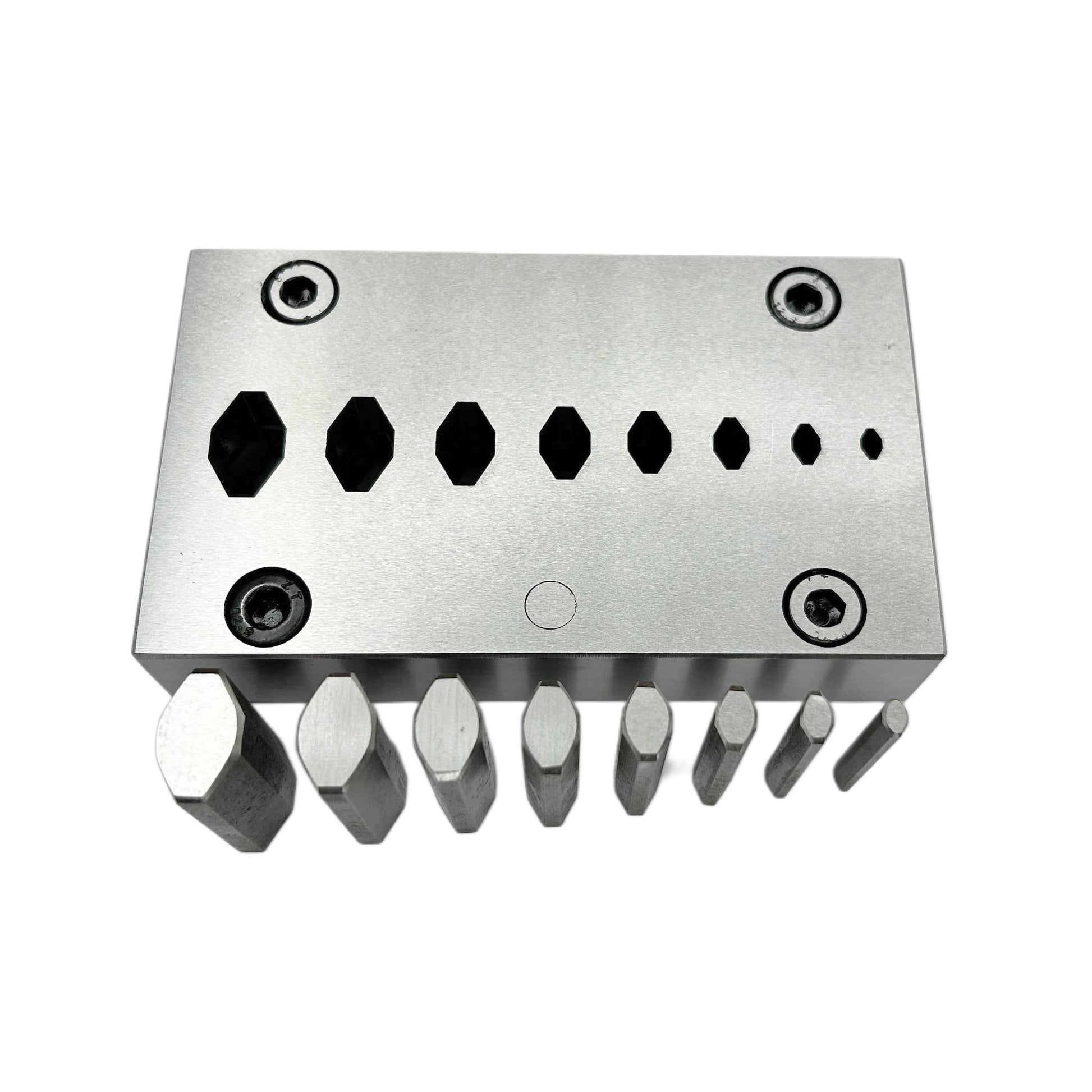 Chain Shape Disc Cutter with Set of 8 Punches Size 6mm-20mm