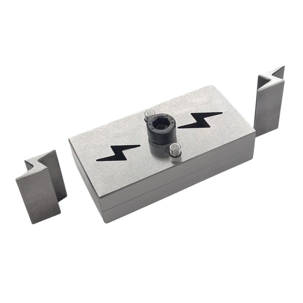 Flash Shape Disc Cutter  - Set of 2 Punches Different Sizes - Size: 25mm & 28mm