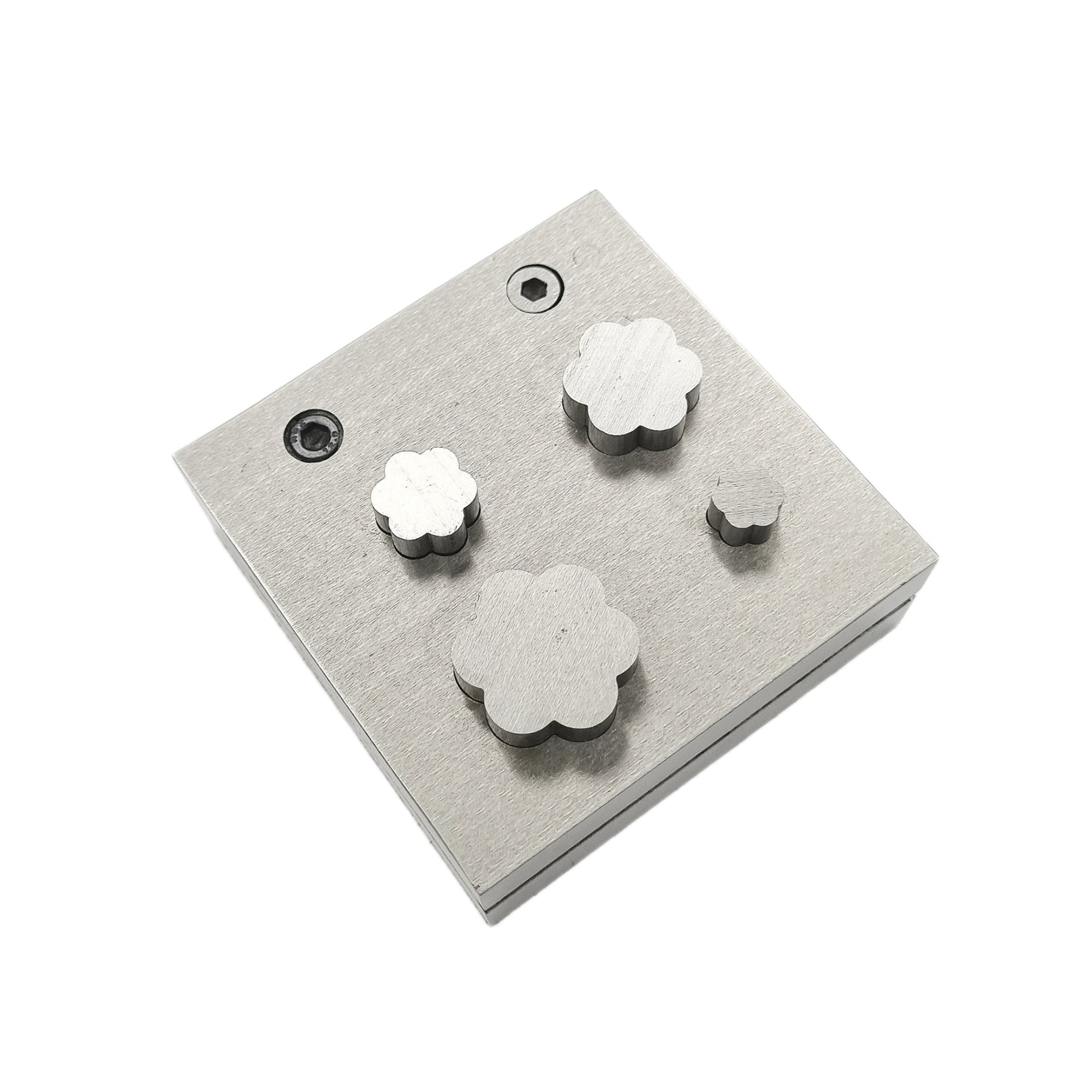 Flower Shape Disc Cutter Set of 4 Punches Size 10mm to 25mm - Jewelry Making Die