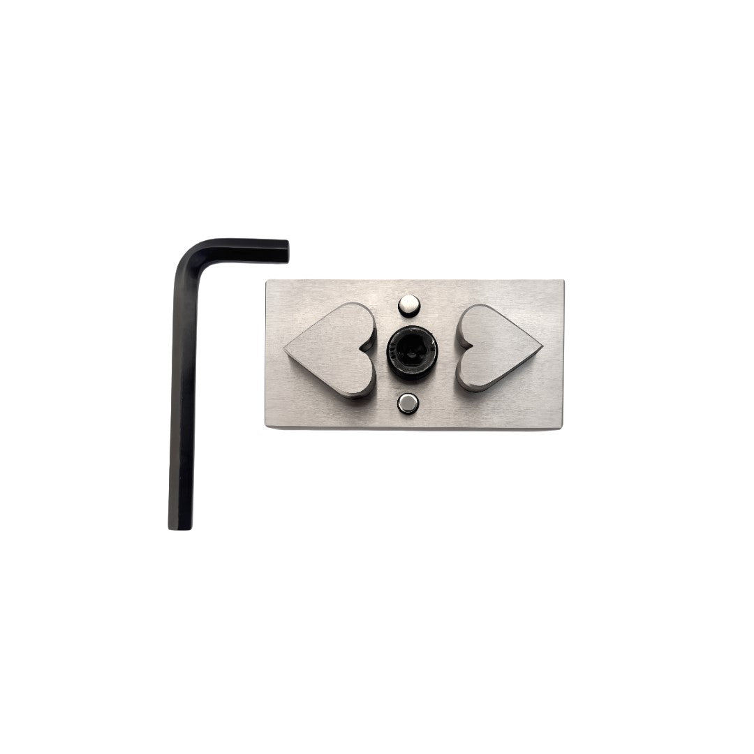 Heart Shape Disc Cutter- Set of 2 Punches Different Sizes - Size: 25mm & 28mm